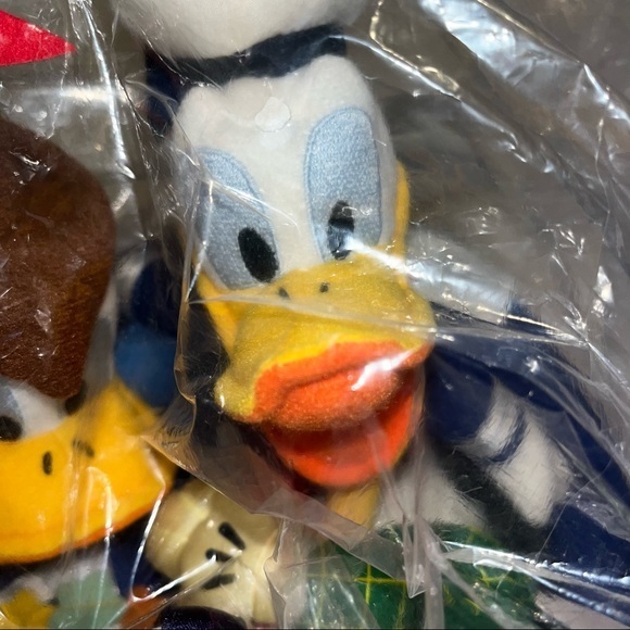 65TH Anniversary Disney Donald Duck Bean Bag Plush - Picture 10 of 14